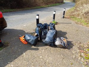 Litter picking Long Leys Road